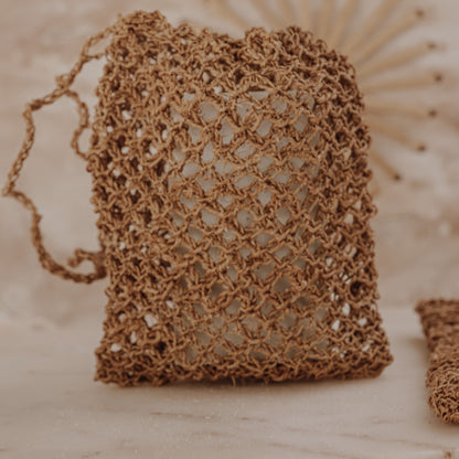 Handmade Natural Fiber Body Scrubber – Eco-Friendly Exfoliating Soap Brown Saver Pouch, Sustainable Shower & Bath Sponge (Copy)