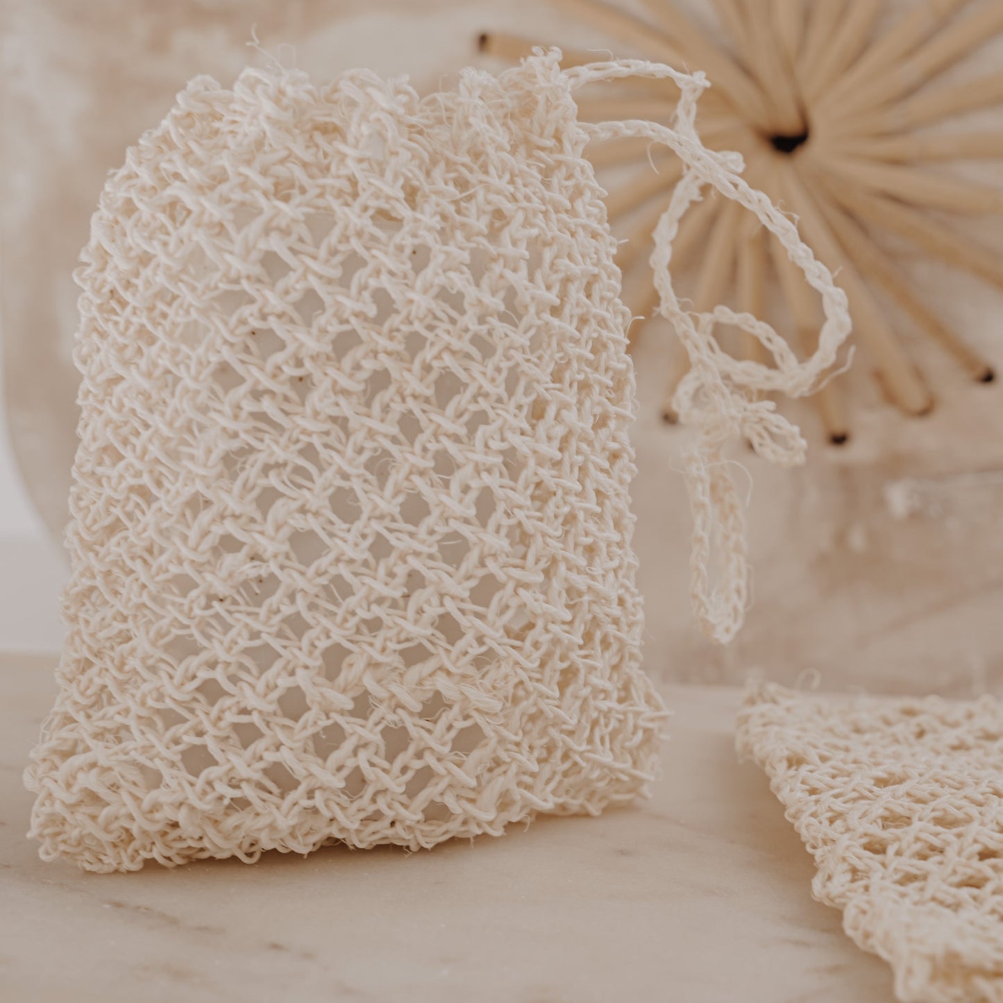 Handmade Natural Fiber Body Scrubber – Eco-Friendly Exfoliating Soap Saver Pouch, Sustainable Shower & Bath Sponge